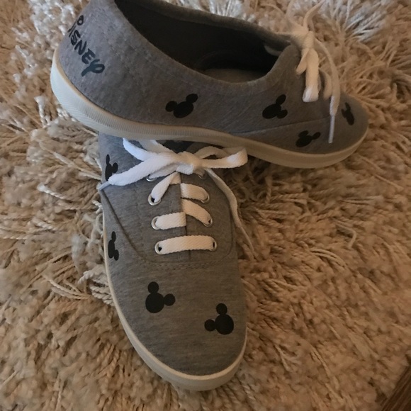 Mickey Mouse Shoes - Picture 5 of 5